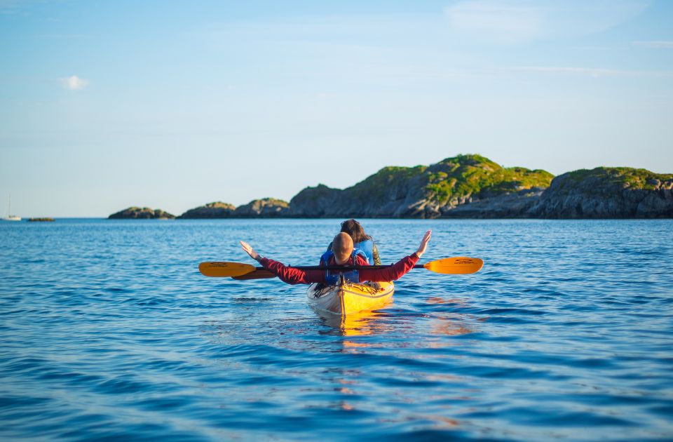 Svolvær: Evening Kayaking Adventure - Customer Reviews