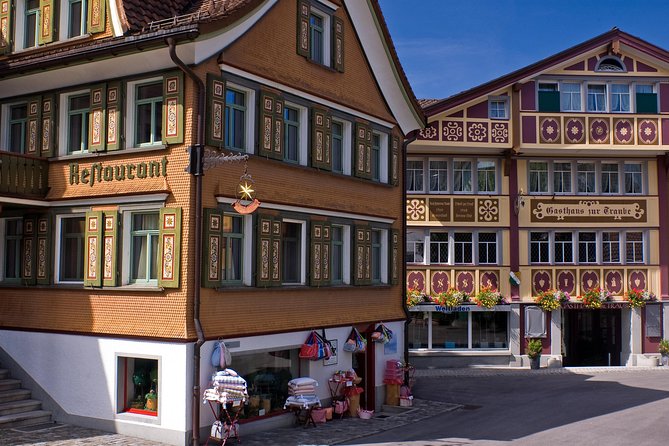 Swiss Cheese, Chocolates and Mountains Small-Group Tour From Zurich - Boutique Chocolate Manufacture Visit