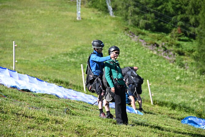 Tandem Paragliding in the Stubai Valley Near Innsbruck - Stunning Views