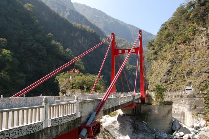 Taroko Gorge Day Tour From Taipei by Train - Meeting and Pickup
