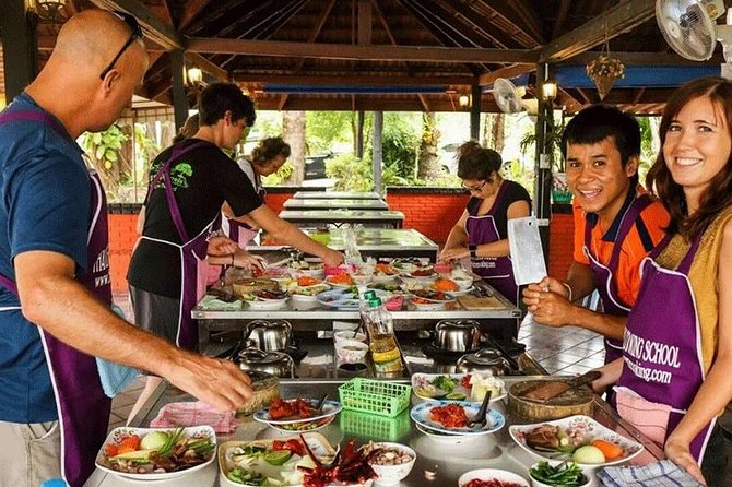 Thai Charm Cooking School Krabi - Class Size and Requirements