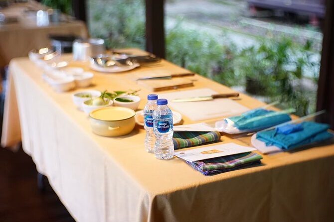 Thai Cooking Class 2 Hrs ( 4 Dishes Menu) - Booking Confirmation and Accessibility