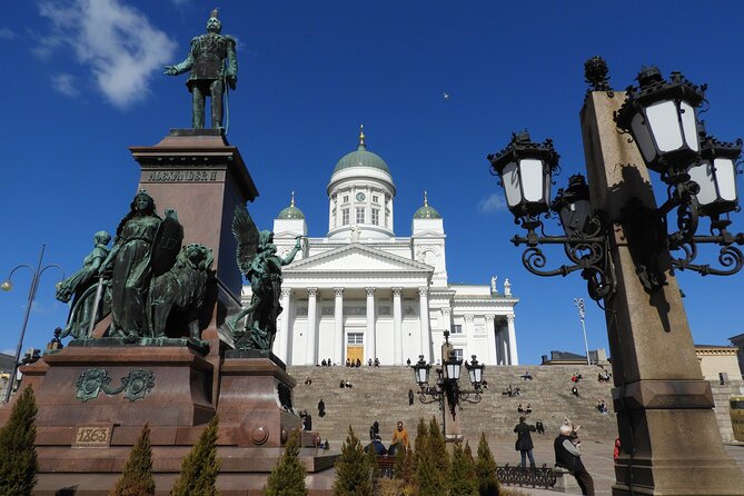 Tip-based Free Walking Tour Helsinki - RED UMBRELLA TOURS - Confirmation and Accessibility