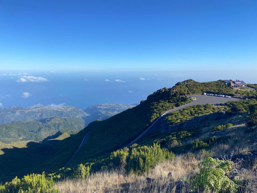 Transfer From Pico Do Areeiro to Achada Do Teixeira - Meeting Point Instructions