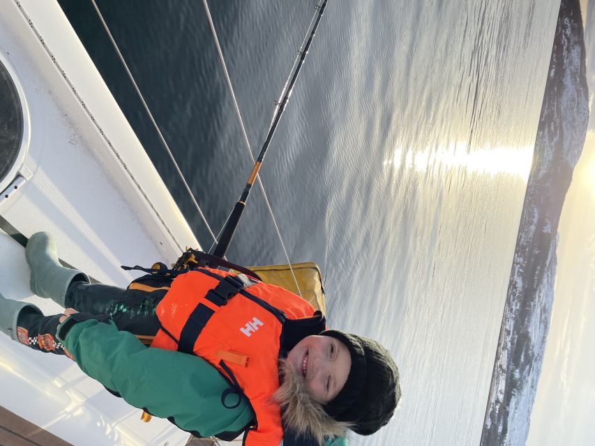 Tromsø: Arctic Fjord Sightseeing Cruise in Luxury Catamaran - Age and Participant Guidelines