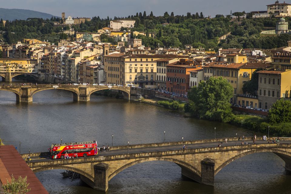 Uffizi Gallery & Hop-on Hop-off Bus Tour - Hop-on Hop-off Bus Features