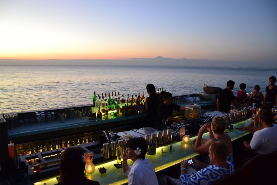 Uluwatu: Beach Club and Cliffside Private Bar Hopping Tour - Dress Code