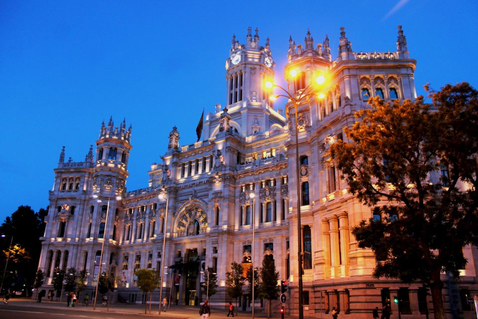 Unique Corners of Madrid Walking Tour - Pl. De Los Carros