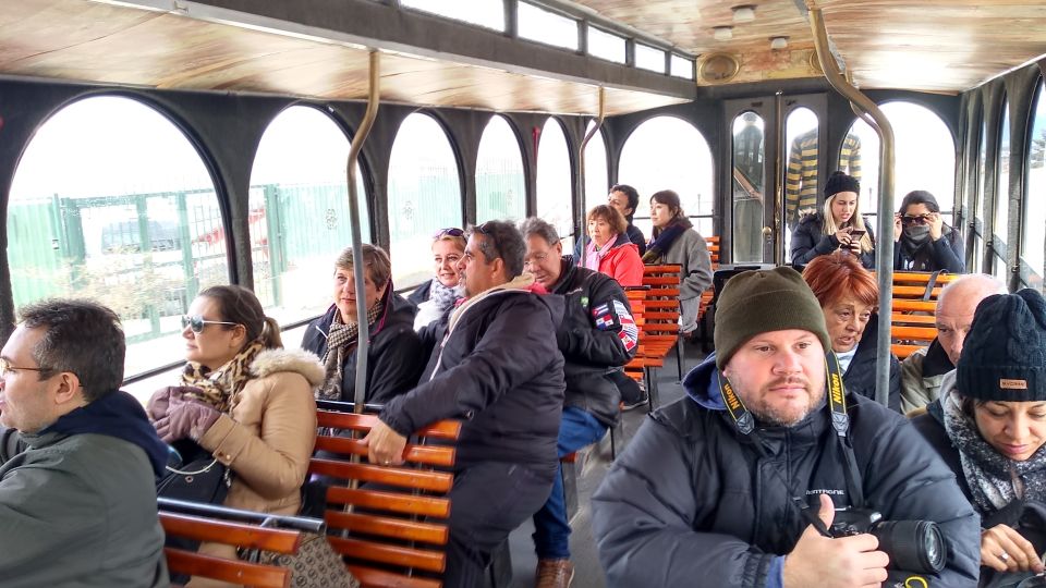 Ushuaia: Panoramic City Train Tour - Customer Ratings and Reviews