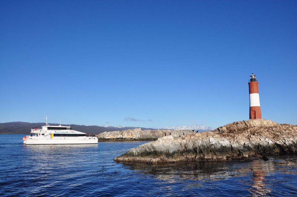 Ushuaia: Penguin Watching Tour by Catamaran - Accessibility Information