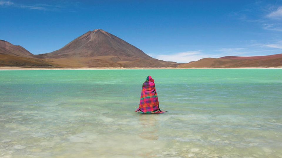 Uyuni: Uyuni Salt Flats and Red Lagoon 3-Day Tour - Included Amenities and Services