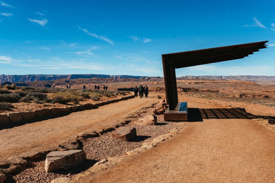 Vegas: Antelope Canyon & Horseshoe Bend Tour at Golden Hour - Important Information