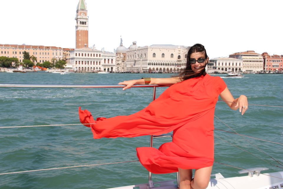 Venice: Lagoon Lunch Cruise on Catamaran - Logistics and Accessibility