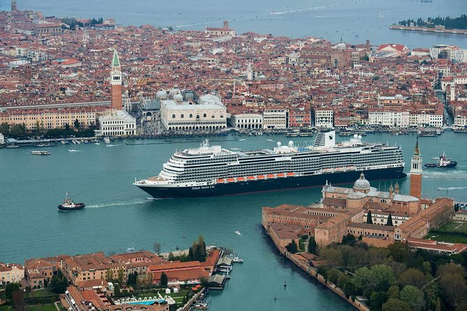 Venice Private Departure Transfer by Water Taxi: Central Venice to Cruise Port - Worry-free Policy