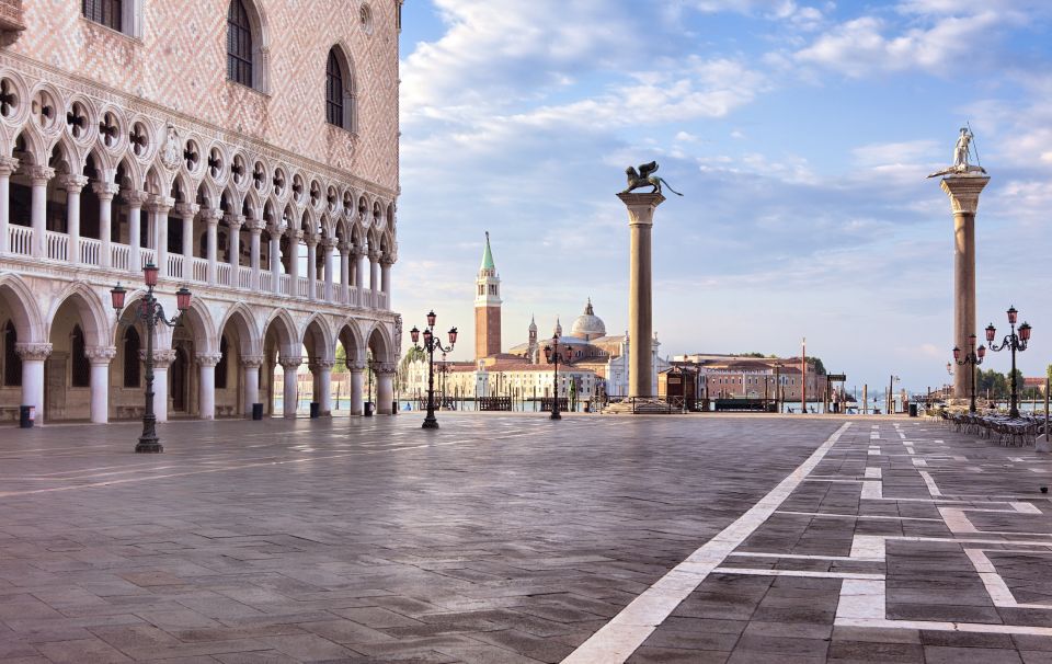 Venice: St Mark's Basilica and Doge's Palace Private Tour - Exploring St. Marks Basilica