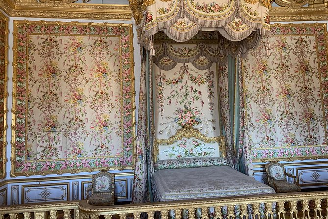 Versailles Palace and Giverny Private Guided Tour From Paris - Customer Reviews