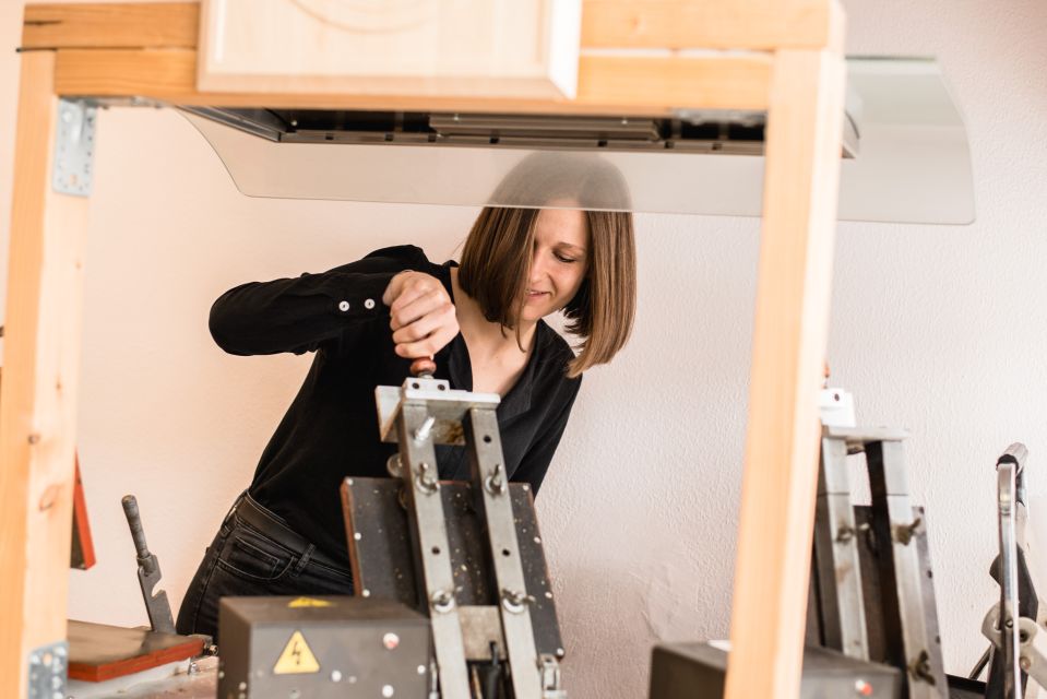 Vienna: Original Viennese Wafers Traditional Craft Workshop - Location and Accessibility