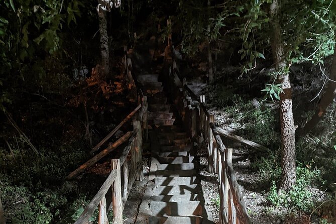 Wacos Haunts and Legends Mobile Ghost Tour - Experience Highlights