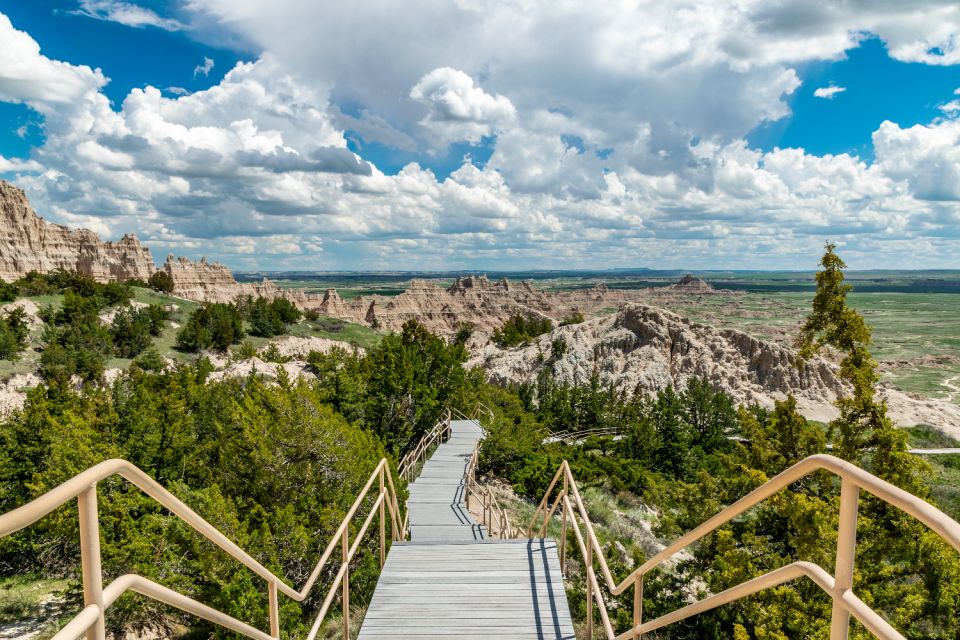 Wall: Mount Rushmore & Badlands Self-Guided Audio Tour - Inclusions & Considerations