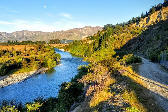 Wanaka Small Group Guided 2.5hour Scenic Bike Tour - Tips for a Great Experience