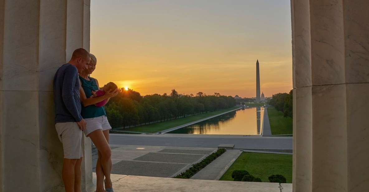 Washington: Family Portrait at Lincoln Memorial - Duration and Language