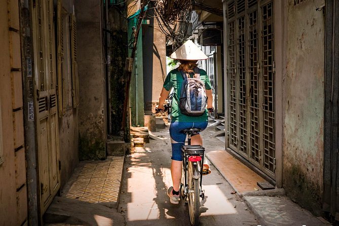 West Lake Journey by E-Bike - Inclusions and What to Expect