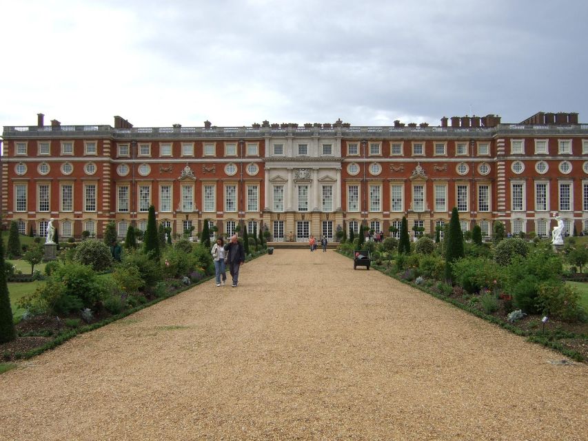 Windsor Castle Hampton Court Palace Private Tour With Pass - Accessibility Features