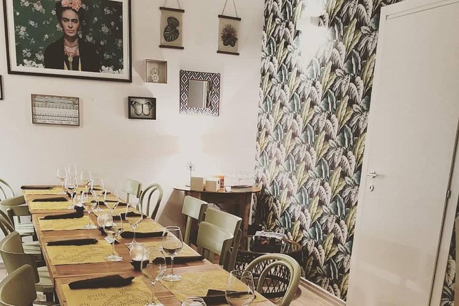 Wine and Food Tasting Experience in Lecce Old Town - Why Choose This Experience