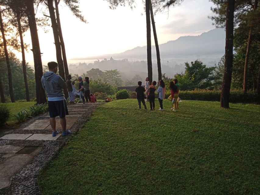 Yogyakarta: Borobudur and Prambanan Guided Tour - Panoramic Views From Borobudur