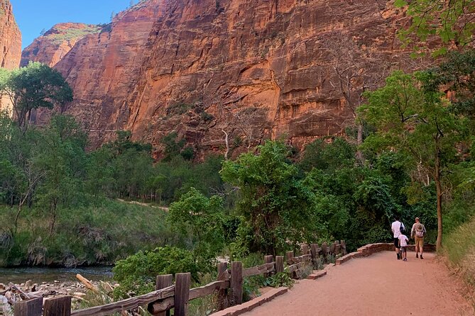 Zion National Park Small Group Tour From Las Vegas - Scenic Drive Details