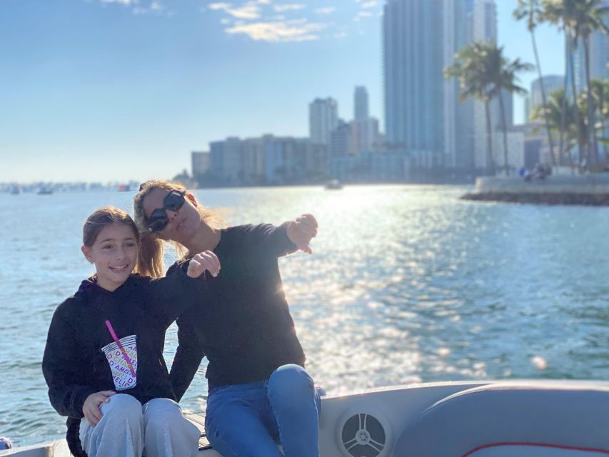 1 Hour Miami Private Boat Ride With Champagne and Captain - Pickup Location and Parking