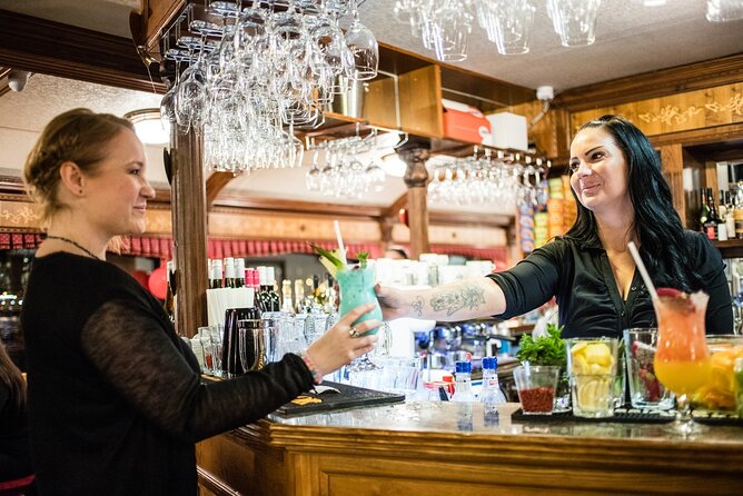 10PM Budapest Danube Cruise With Live Music & Food or Drinks - Accessibility Information