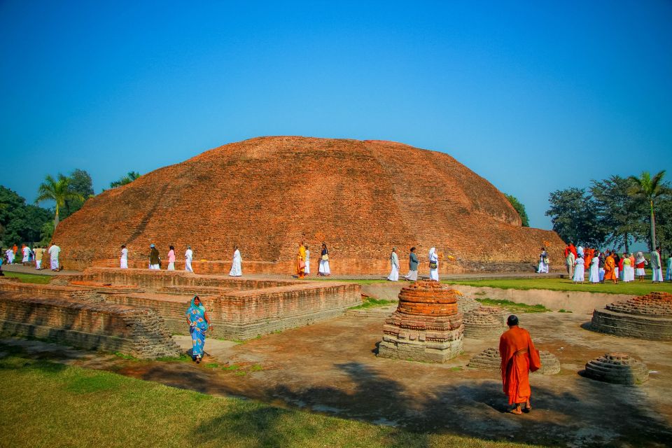 15 Days Buddhist Trail Tour in India & Nepal With Taj Mahal - Cultural Significance of the Sites