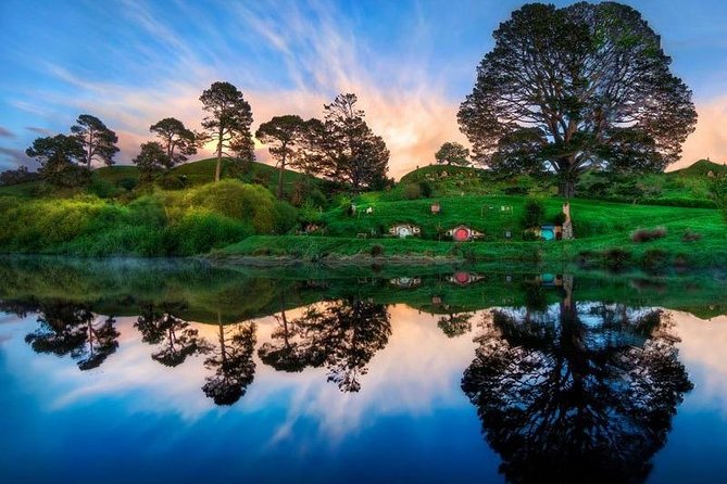 2 Day Hobbiton Movie Set, Waitomo Caves and Rotorua Private Tour From Auckland - Booking Process