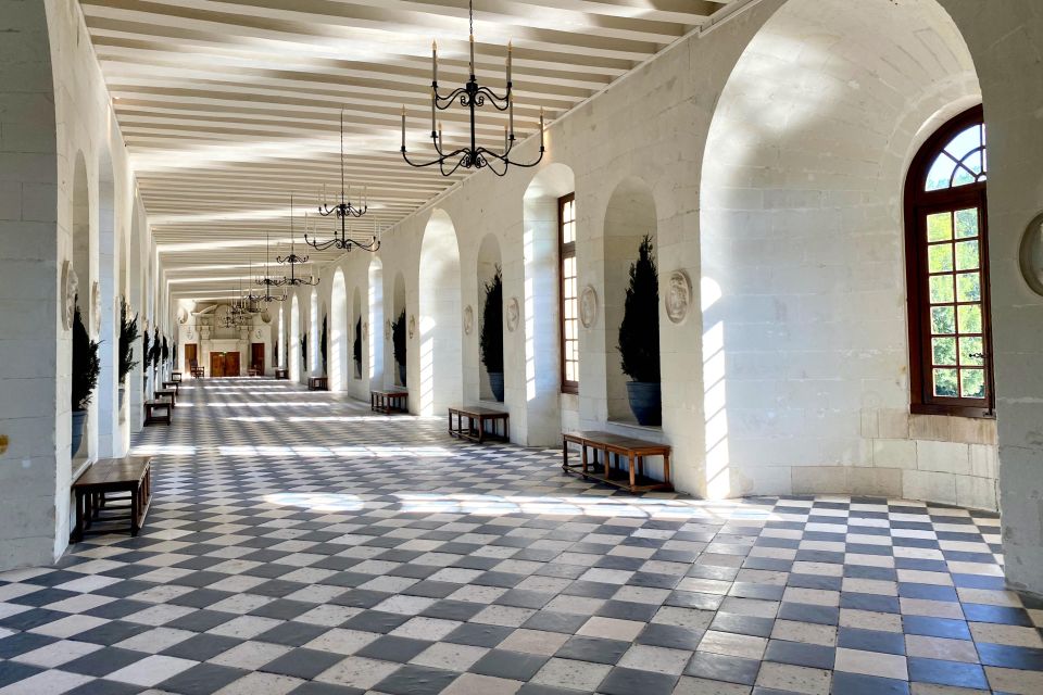 2 Days VIP Individually 6 Loire Castles From Paris Mercedes - Accommodation Choices