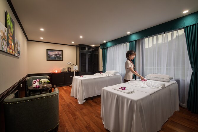 3-Day Luxury Halong Bay With Aspira Cruise: Kayaking, Meals, Cave - Accessibility and Group Size