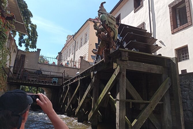 3 Hour Canoe Tour in Prague Centre - Discovering Local Wildlife