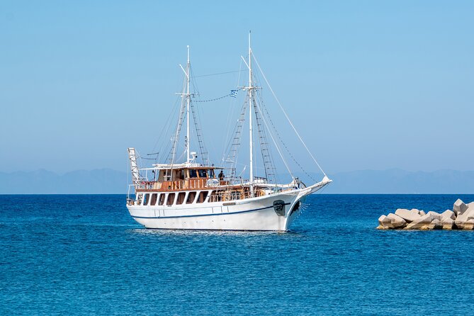 30M Wooden Traditional Boat - 6.5 Hours Day Cruise in Rhodes - Reviews and Ratings
