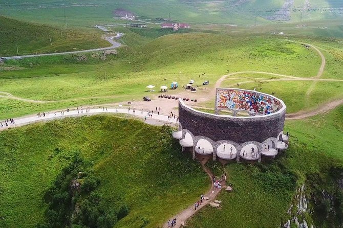 Adventure in Caucasus – Private Tour to Jinvali, Ananuri, Gudauri, Kazbegi - Tips for Travelers