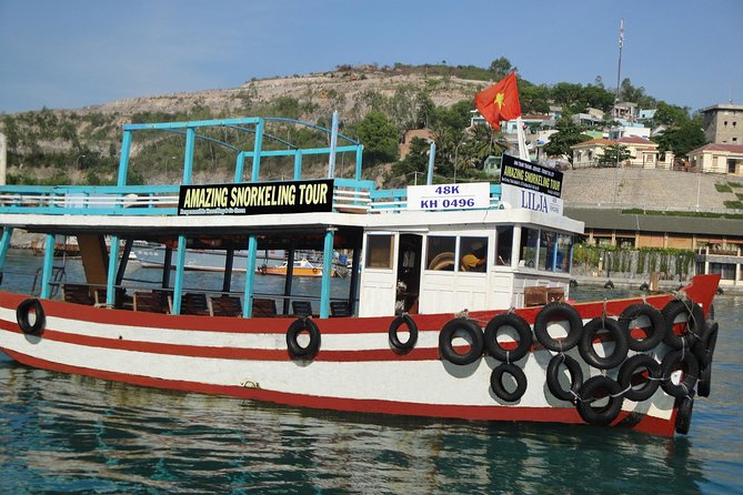 Amazing Snorkeling at Mun Island ( Group Tour ) - Lunch on the Boat
