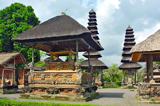 Amazing Tanah Lot and Uluwatu Temple Tour - Customer Experiences