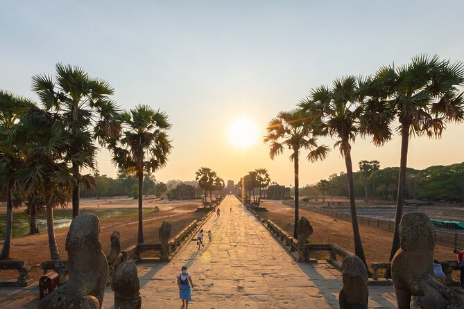 Angkor Wat Sunrise Guided Join-In Tour - What to Expect