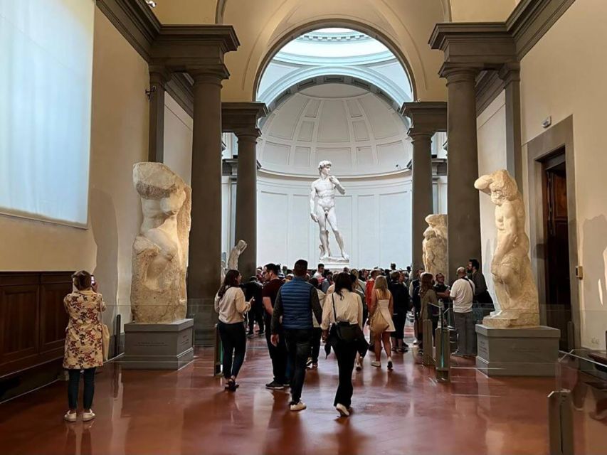 Art Exploration: The Accademia of Florence - Live Tour Guide Experience