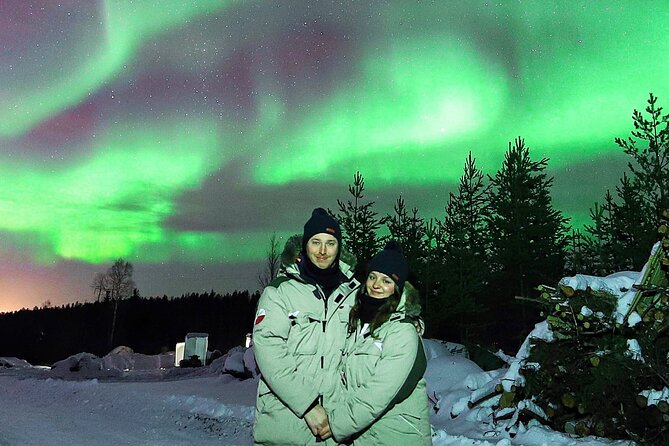 Aurora Hunting Guarantee Tour With Photography - Meeting and Pickup Details