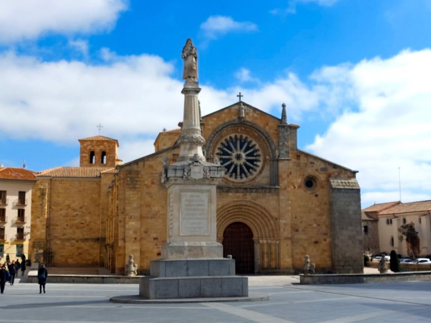 Ávila: Private Tour of the Historic Center and Basilica of San Vicente - Basilica of San Vicente