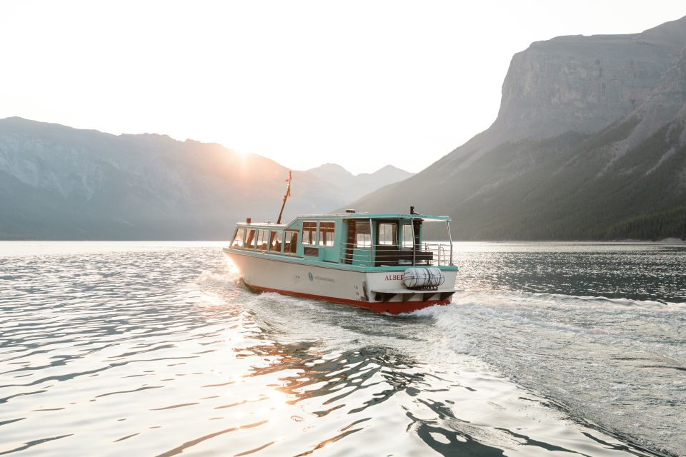 Banff: Lake Minnewanka Cruise - Indigenous Culture and Storytelling