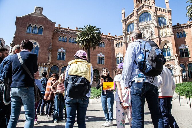 Barcelona Architecture Walking Tour With Casa Batllo Upgrade - Casa Mila and Casa Batllo