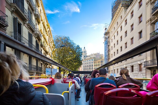 Barcelona City Tour Hop-On Hop-Off With Optional Boat - Accessibility Features