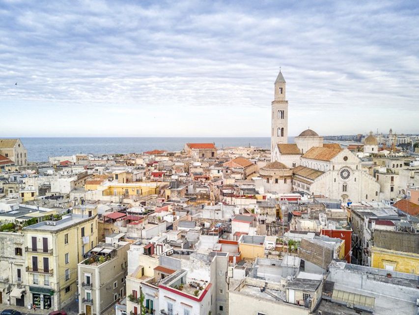 Bari: Alleys of the Ancient Village Exploration Tour - Exploring Baris Atmosphere