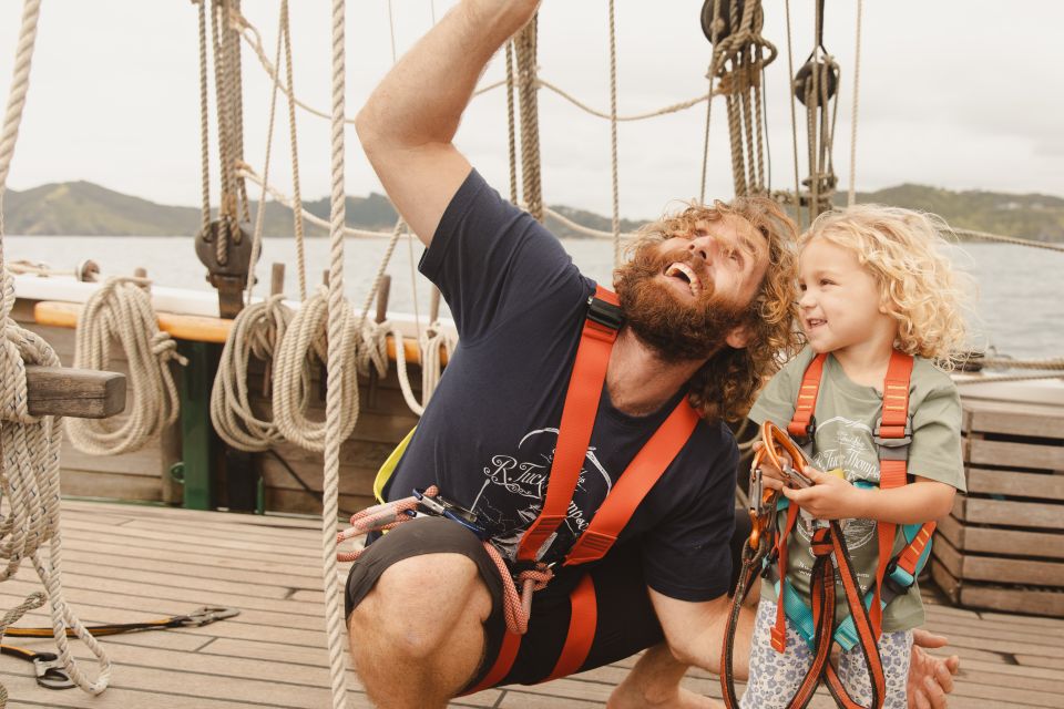 Bay of Islands: Full-Day Tall Ship Sailing Excursion - Attire